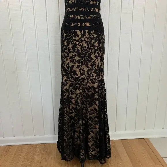 Tadashi Shoji Women Formal Short Sleeve Black Lace Gown Dress Whimsigoth Size 6